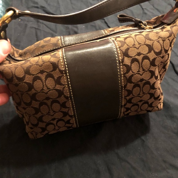 Coach purse - Picture 2 of 2